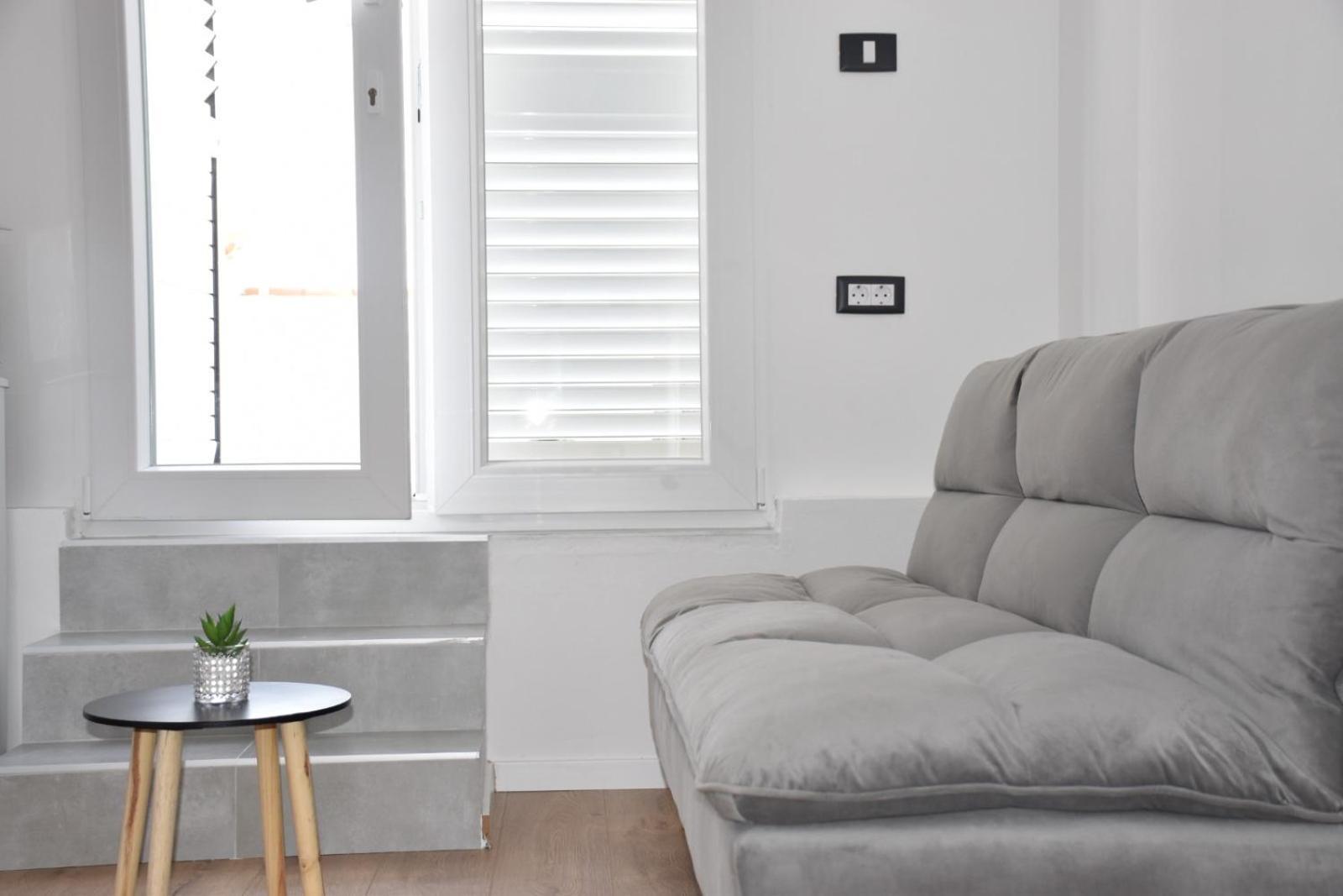 Apartman Lucana Apartment Tribunj  Ngoại thất bức ảnh